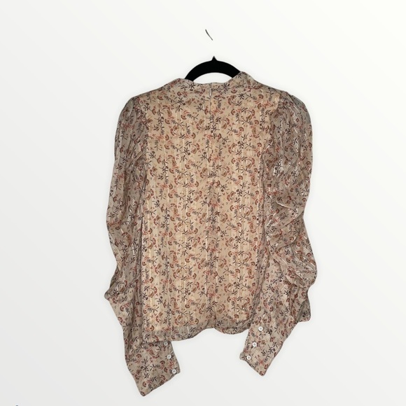 NEW EN SAISON REVOLVE Adele Floral Blouse, Small - Picture 10 of 14